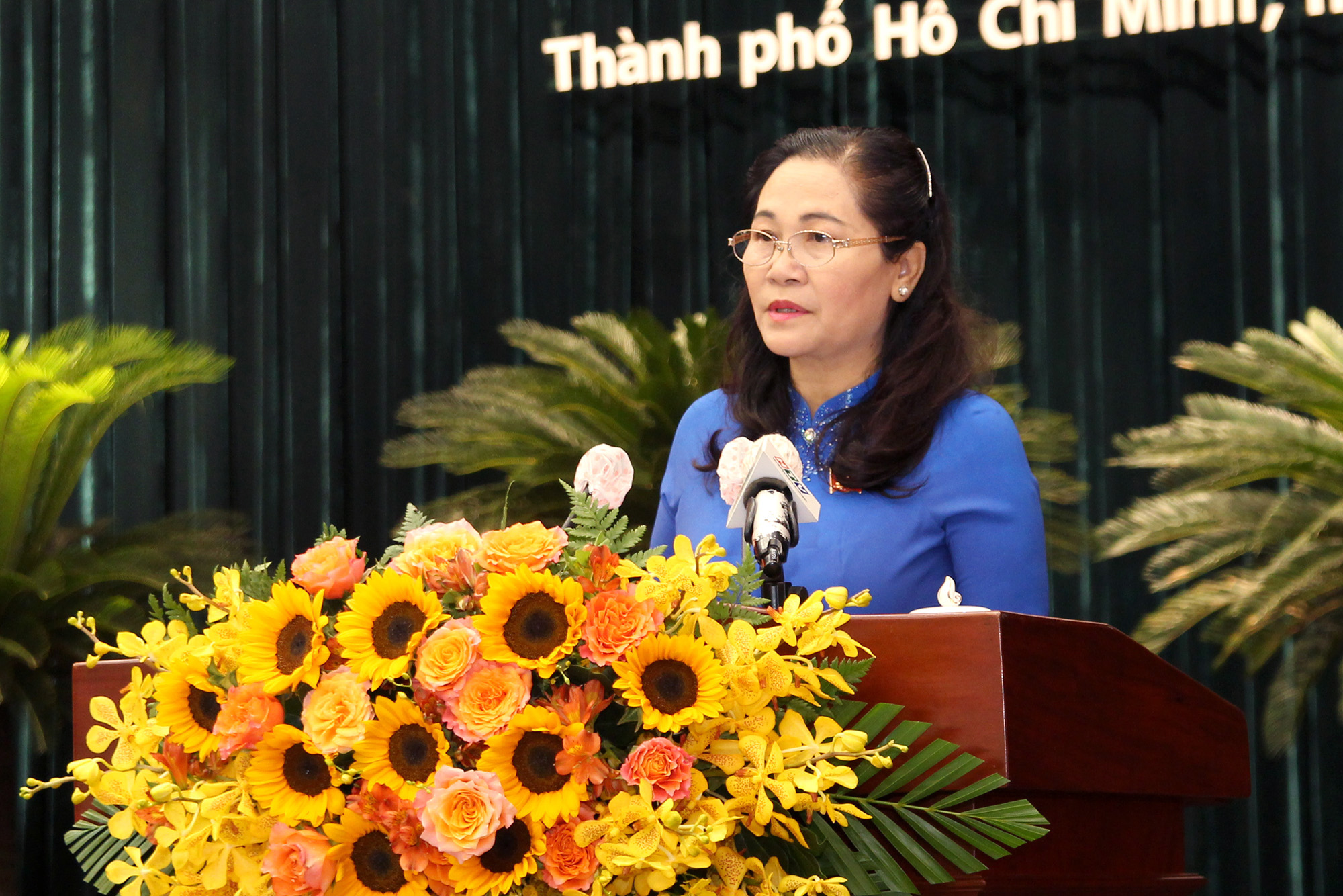 Phó Bí thư Thành ủy, Chủ tịch HĐND TP. Hồ Chí Minh Nguyễn Thị Lệ, phát biểu tại kỳ họp (Ảnh: H.Hào).